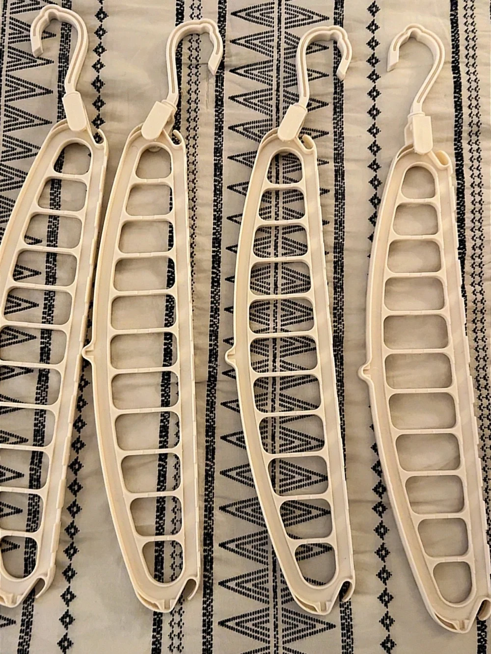 Plastic Multi-Slot Hanging Scarf & Accessory Organizer - Cream
